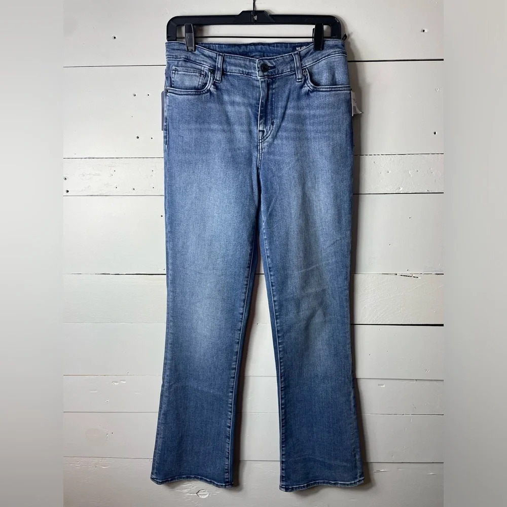 NWT Buffalo David Bitton We Are Denim Mid-Rise Bootcut Queen Jeans Size 30